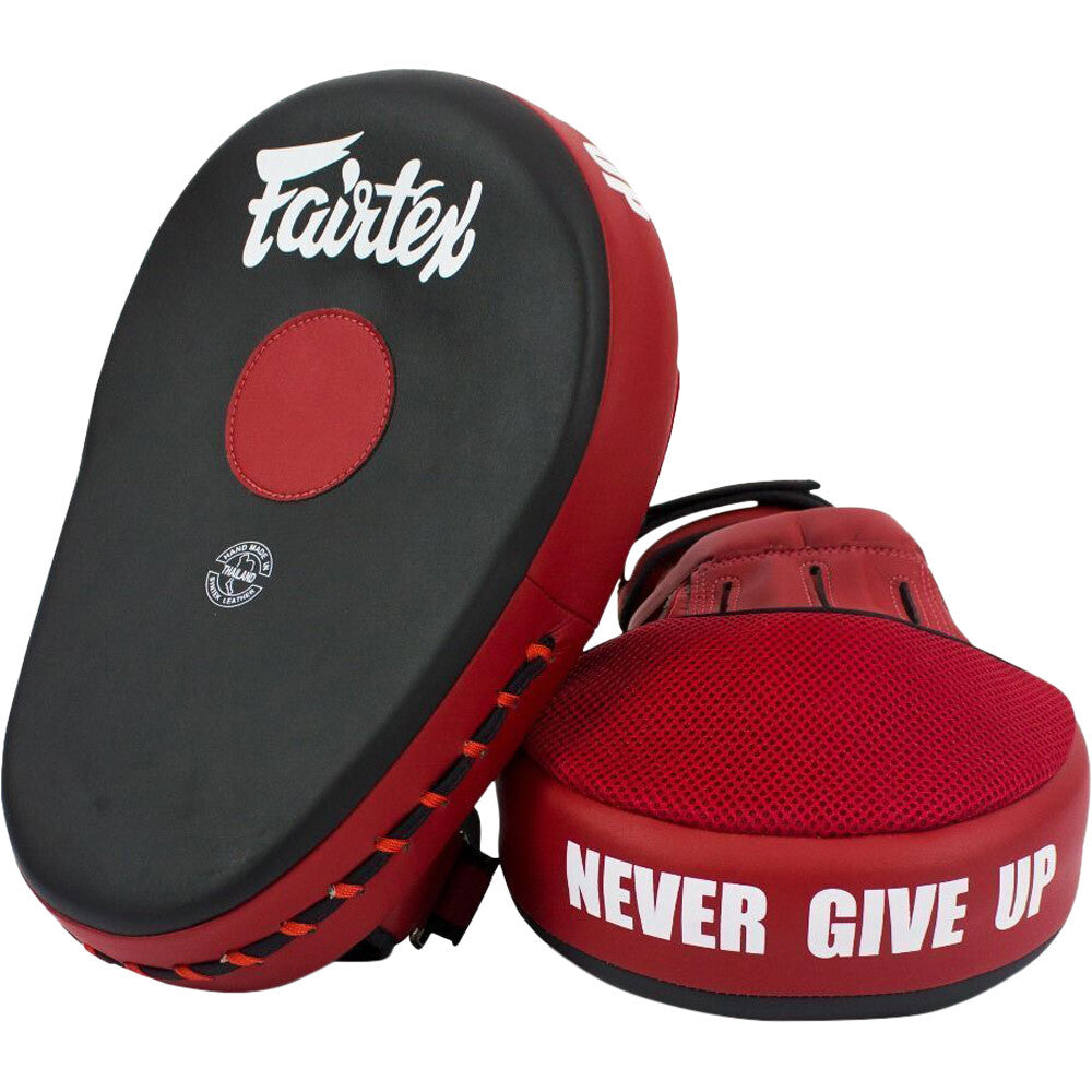 FAIRTEX MAXIMISED BLACK/RED FOCUS MITTS FITNESS